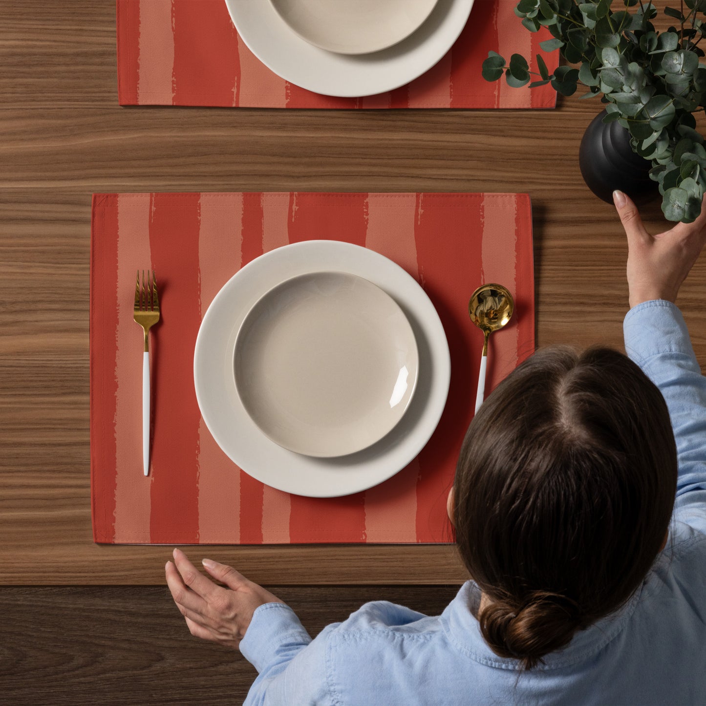 Polyester Placemat Set of 4 with Red-orange Hand-painted Brush Stroke Print