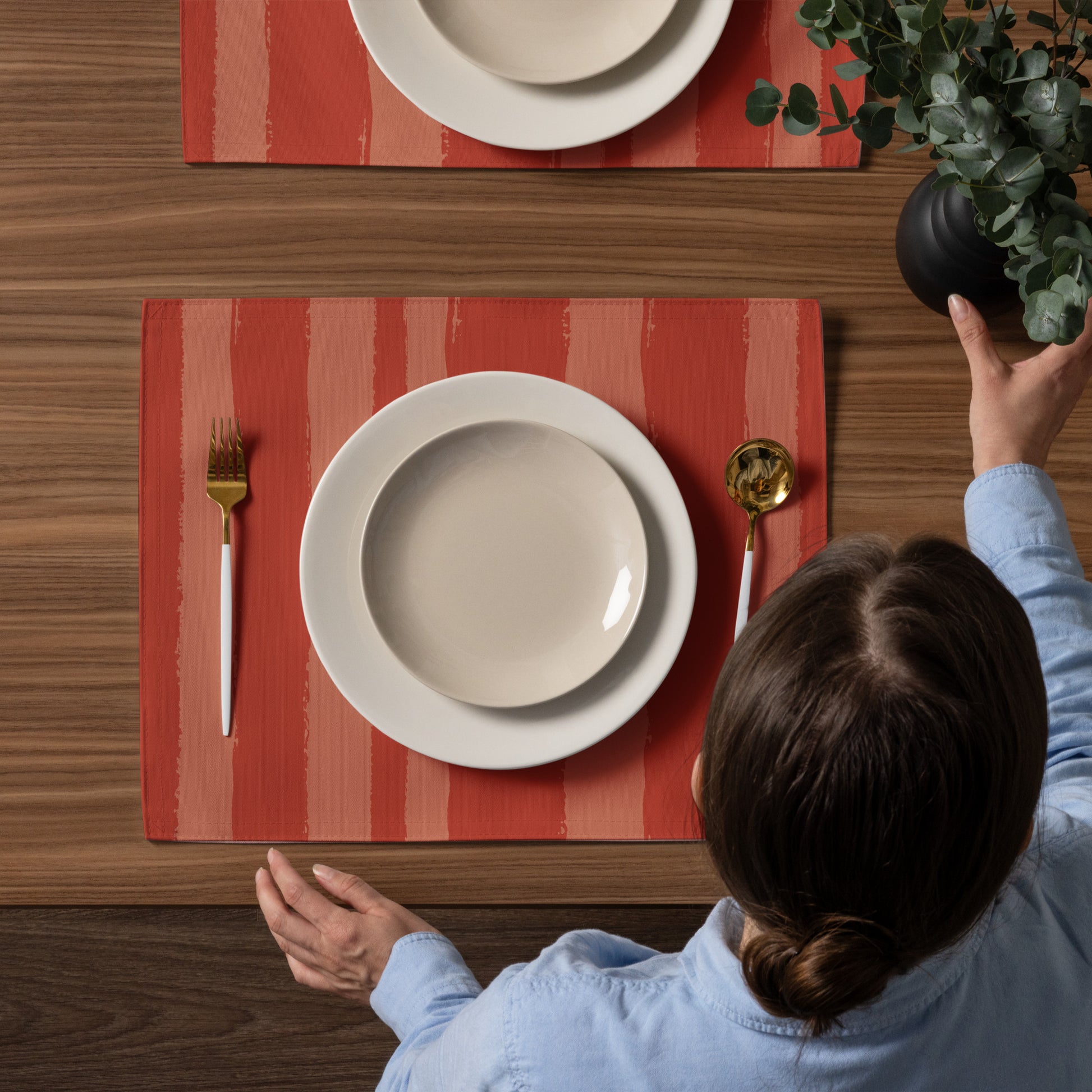 Polyester Placemat Set of 4 with Red-orange Hand-painted Brush Stroke Print